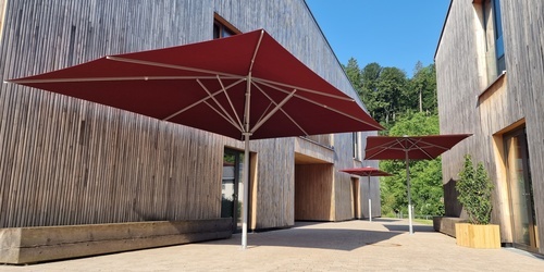 Sonnenschirme Ursulinenhof Sonnenschirme Ursulinenhof